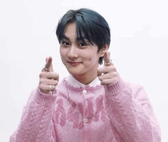 뿌 tweet media