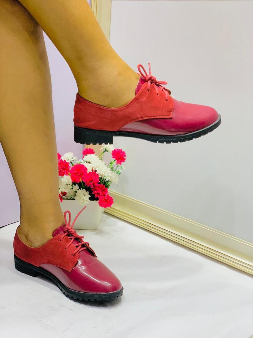 LoexFashion's tweet photo. Lace it ip with these cuties🥰😍
Sizes: 37-42
Price: ₦12,000
Available in colors as seen 

https://t.co/GUy6Ct6Rg4 https://t.co/mVGIU3ipBK