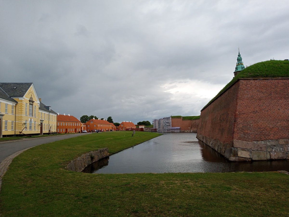 JamesMunro5's tweet photo. A few last views of #Kronborg castle at #Elsinore. #Denmark https://t.co/2iJbOS0arz