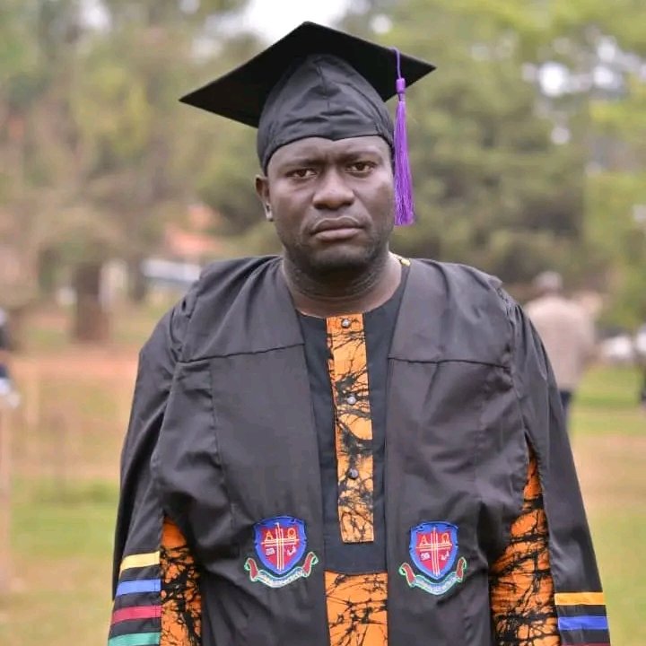 Gulu University (@guluvarsity) on Twitter photo Congratulations our very own Communications Officer Ojok James Onono <a href="/opuklee/">james onono ojok</a> for successfully completing a Masters of Arts in Strategic Communications from <a href="/UCUniversity/">Uganda Christian University (Official)</a>. We are proud of you for this great milestone. <a href="/NUMEC_Media/">NUMEC</a> <a href="/RadioPacisnews/">Radio Pacis</a> <a href="/MegafmGulu/">Mega Fm Gulu</a> <a href="/GeorgeOpenjuru/">George L. Openjuru</a> Congratulations our very own Communications Officer Ojok James Onono <a href="/opuklee/">james onono ojok</a> for successfully completing a Masters of Arts in Strategic Communications from <a href="/UCUniversity/">Uganda Christian University (Official)</a>. We are proud of you for this great milestone. <a href="/NUMEC_Media/">NUMEC</a> <a href="/RadioPacisnews/">Radio Pacis</a> <a href="/MegafmGulu/">Mega Fm Gulu</a> <a href="/GeorgeOpenjuru/">George L. Openjuru</a>