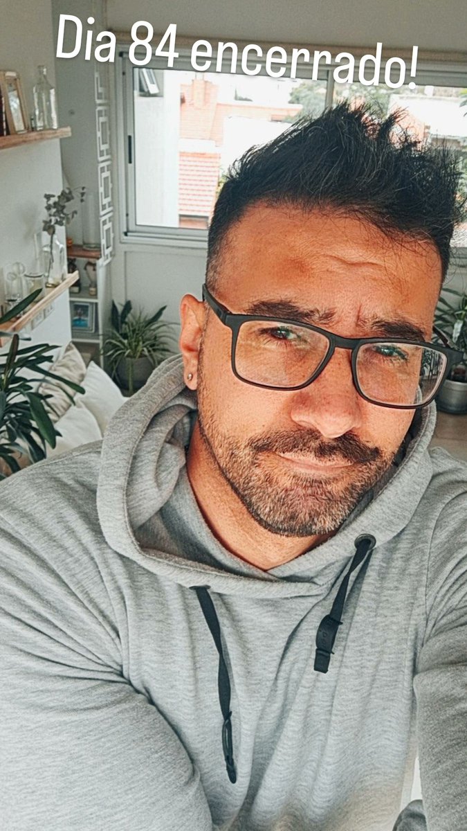 Semana de la dulzura: 
Dia 4
Golosinas  0 😟