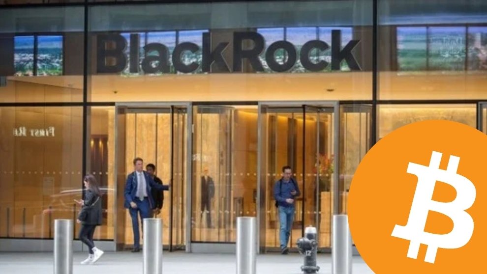 SimplyBitcoin's tweet photo. NEW: BlackRock's #Bitcoin ETF didn't panic sell any #Bitcoin yesterday.

Did you, anon? 🤨 https://t.co/MqqBGM80vh
