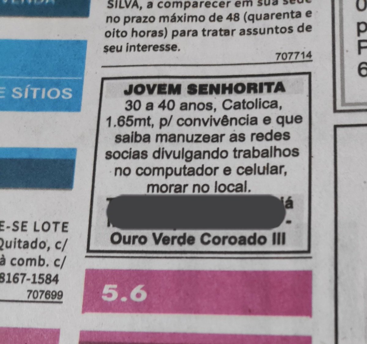 Em meio a meus hobbies aleatórios, gosto de ler os classificados do jornal impresso. O de hoje trouxe esse anúncio que ainda não sei se é uma busca por social media ou uma procura por namorada (ou ambos???)