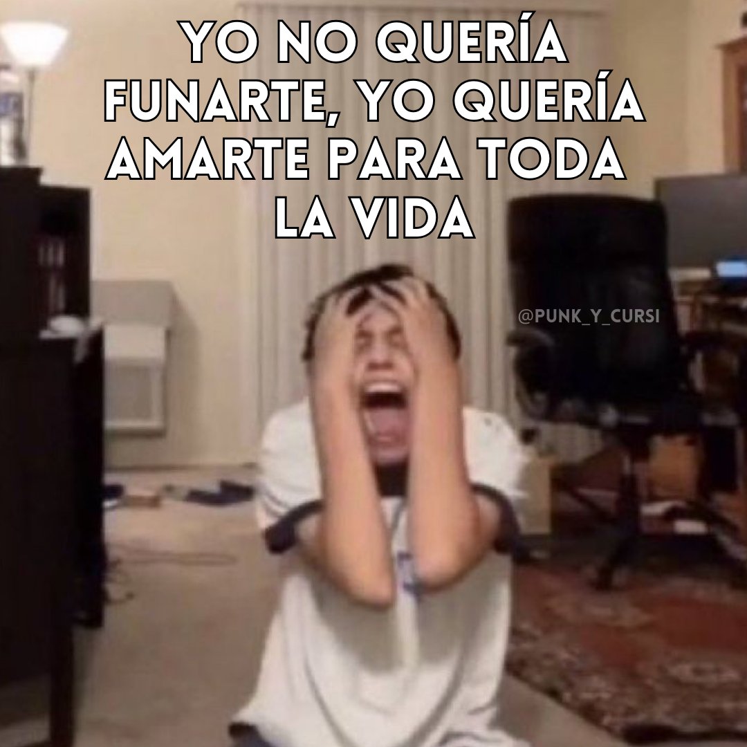 punk_y_cursi's tweet photo. ¿Por qué todo tiene que ser tan complejo, Dios mío? https://t.co/LSPNXnW4Us