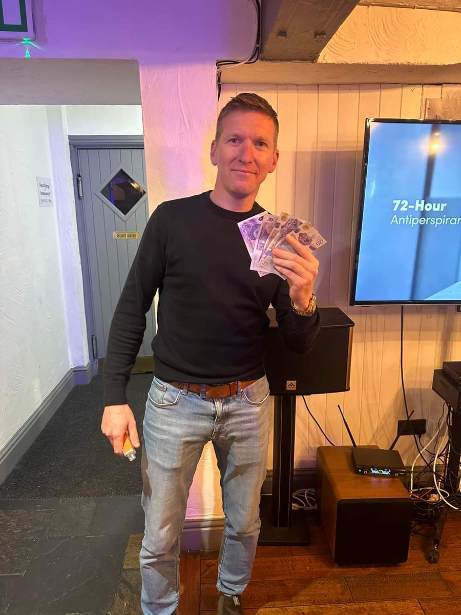 Ste won our Cash Jackpot on <a href="/QuiztinaAfreena/">Quiztina Afreena aka Agent Afreena</a>'s <a href="/HotSpotQuiz/">Hot Spot Quiz 1.4k</a> yet again! He's now won twice in 4 weeks. How Lucky is he Unbelievable - you too could do the same next Wednesday #HumpDay #WednesdayQuiz #QuizNight #PlayYourCardsRight ♥️♠️♦️♣️ 🤪🤪🤪🤪🤪