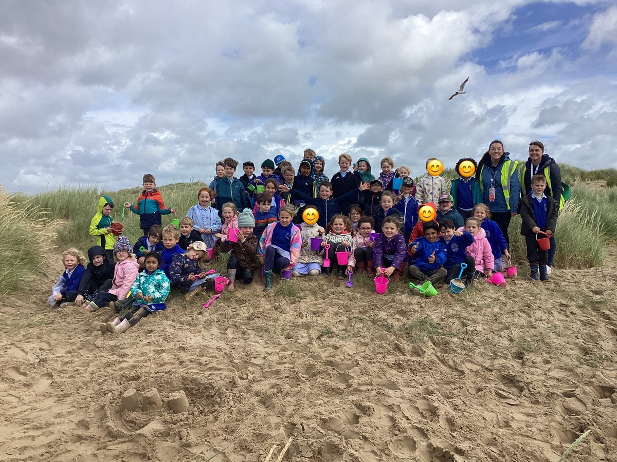 Year 1 had a fantastic time visiting Ainsdale Beach! It  was a fabulous opportunity to explore the physical features of the coast that we have looked at in geography. We walked through the dunes, did some sketching, made sandcastles and also had a talk from the RNLI lifeguards!