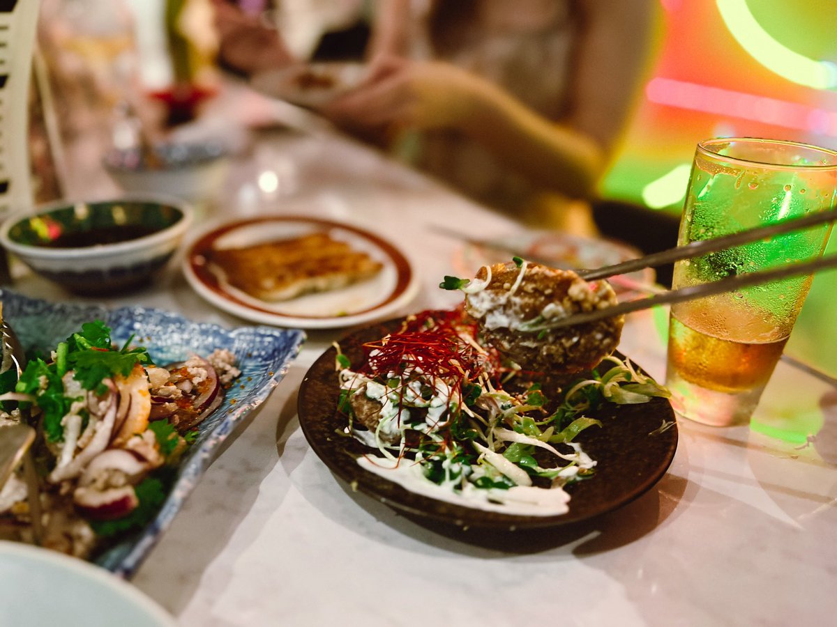 sanchasanpo's tweet photo. なんでも美味いと聞いて着いてきたら、なんでも美味かったお店。そこからだいたい2年経ったけど、この日もほいほいついてきた。まだ美味かった。#中目黒 #funfan https://t.co/74Th13gQDI