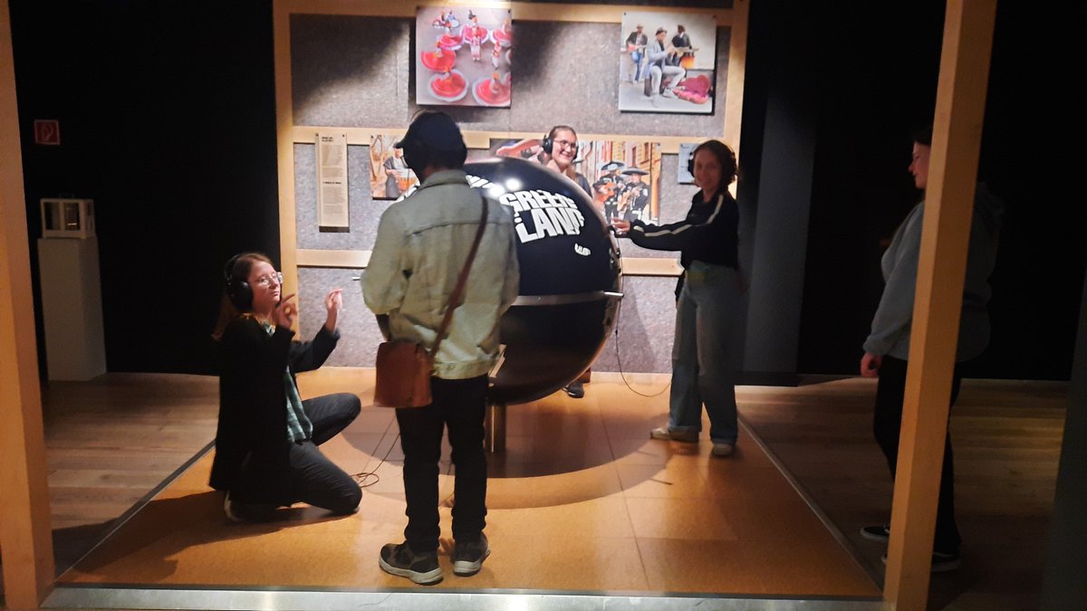 jaspfeifer's tweet photo. Loved the interactive exhibition and all the brainy parts https://t.co/brihbPdUBq