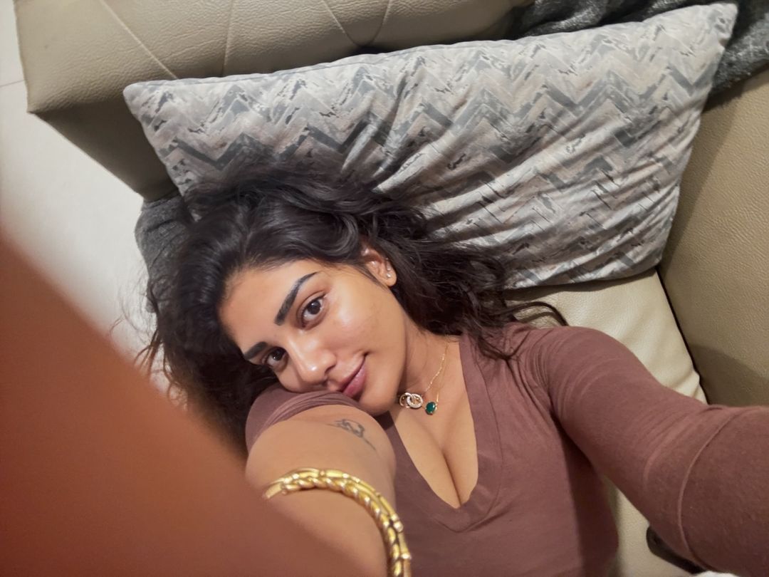 GRu9RFVa4AATu-9?format=jpg&name=medium