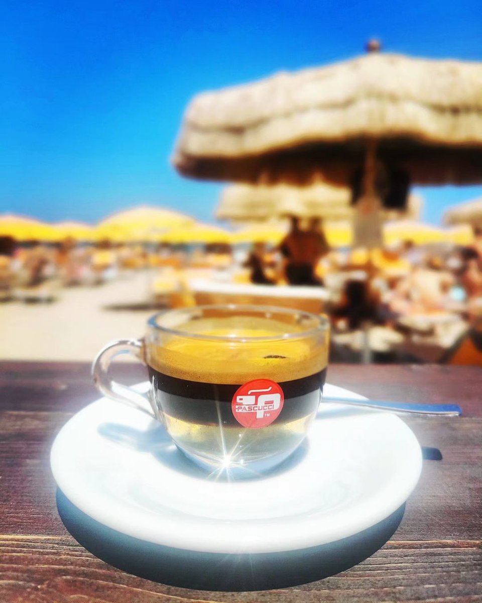 Quando il sole dell'estate trova un riflesso tutto nuovo...🏖

P.H. @alessandrab102 

#MorettaFanese #MorettaDiFano #Fano