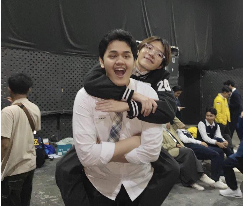 sunnygabr's tweet image. ♥︎ — clash of champions "shuffle &amp;amp; recall archive (trick beberapa champions dalam menghafalkan ± 52 kartu)