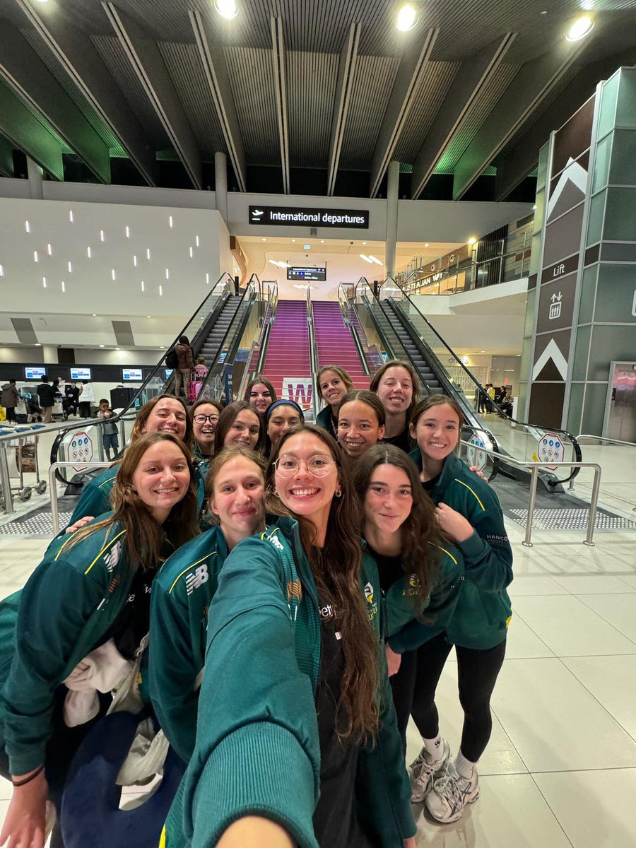 ArtSwimWA's tweet image. Goodluck to the Hancock Prospecting National Team at the Budapest World Cup this weekend! Their last stop before the Pais 2024 Olympic Games 🏆🌟