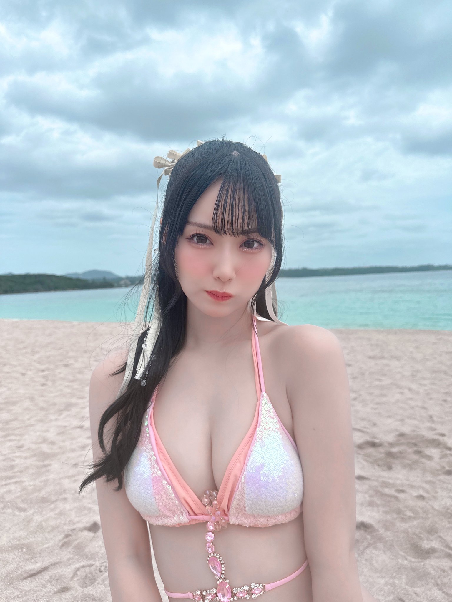 桐乃みゆ　特大タペストリー　虹のコンキスタドール 結音 YUIONに虹コン桐乃みゆ、大塚望由が加入 | JOYSOUND 音楽