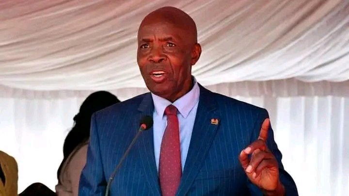omwambaKE's tweet photo. CS Education Ezekiel Machogu is 68 Years ladies and Gentlemen.
Are you thinking what I'm thinking? https://t.co/PqTkUjARza