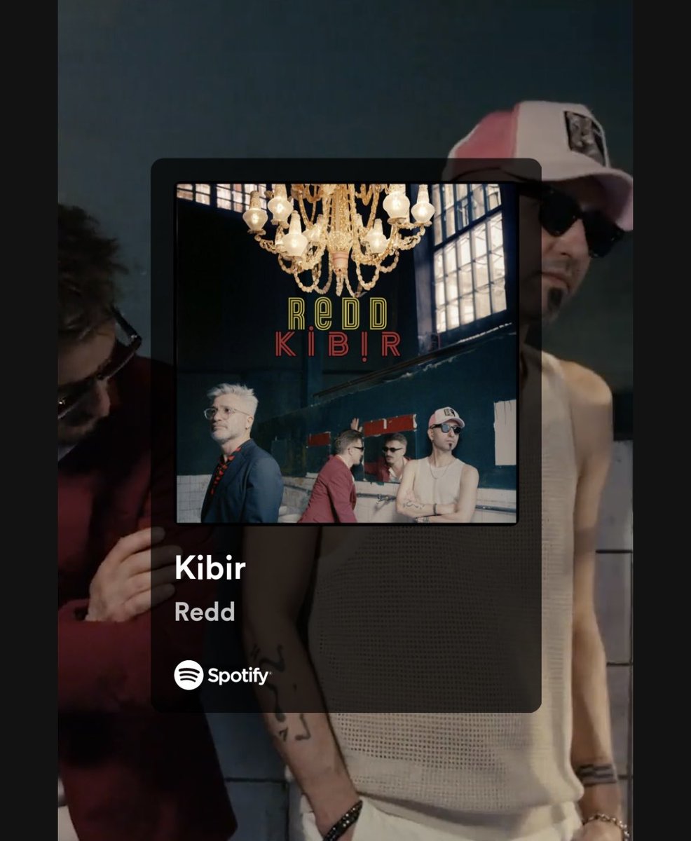 bastugmelis's tweet image. Aşırı güldüm 😂😂 
Pop müziğine burun kıvıran entel Redd grubumuz Hande Yener şarkısı seslendirmiş. 
Lütfen Hande Yener’den dinlemeye devam edin derim. #Redd
