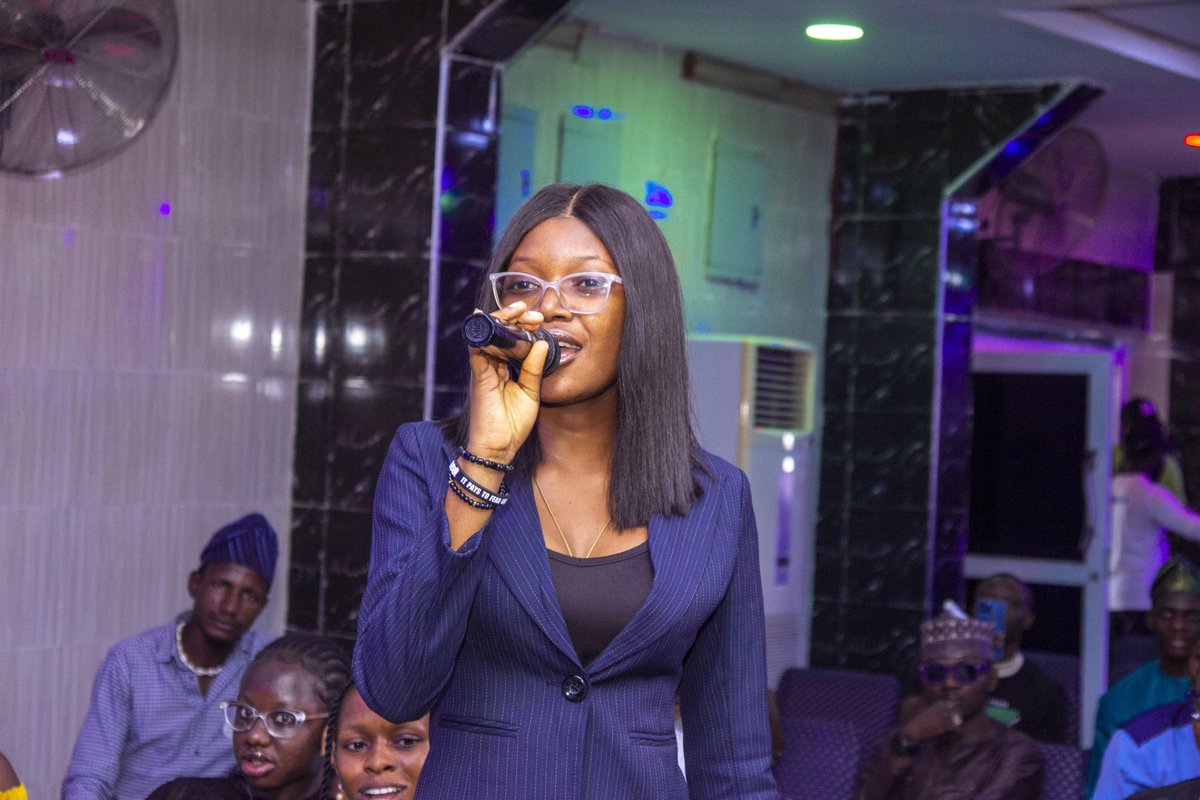 JCIN_Collegiate's tweet photo. #SEE
#InspireTheFuture
#JCINigeria
#JCINigeriaCollegiate
#TheParadigmShift
#CollegiateConference24Β
#harmony24 https://t.co/Wpsr3dlJFz