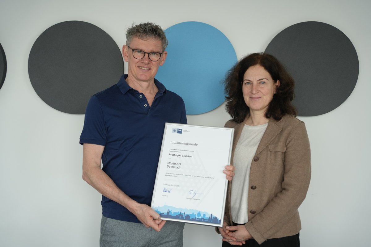 projectfacts's tweet photo. Wir freuen uns über unser 25-jähriges Jubiläum und bedanken uns bei allen Kunden für das Vertrauen, welches den Produkten #projectfacts und #teamspace entgegengebracht wird! 📷 

Wenn Sie mehr erfahren möchten, lesen Sie unseren neuesten Blogbeitrag! https://t.co/p2ARkm5tJz https://t.co/3cdgvfXmpr