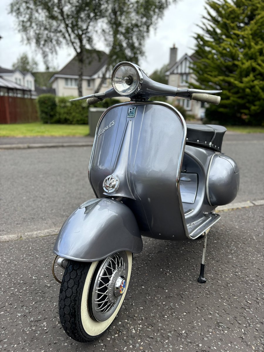 robert2burns's tweet photo. Patient leaving the clinic after an engine rebuild.. #vespa #gs150 #scootland https://t.co/fnkbmAllhh