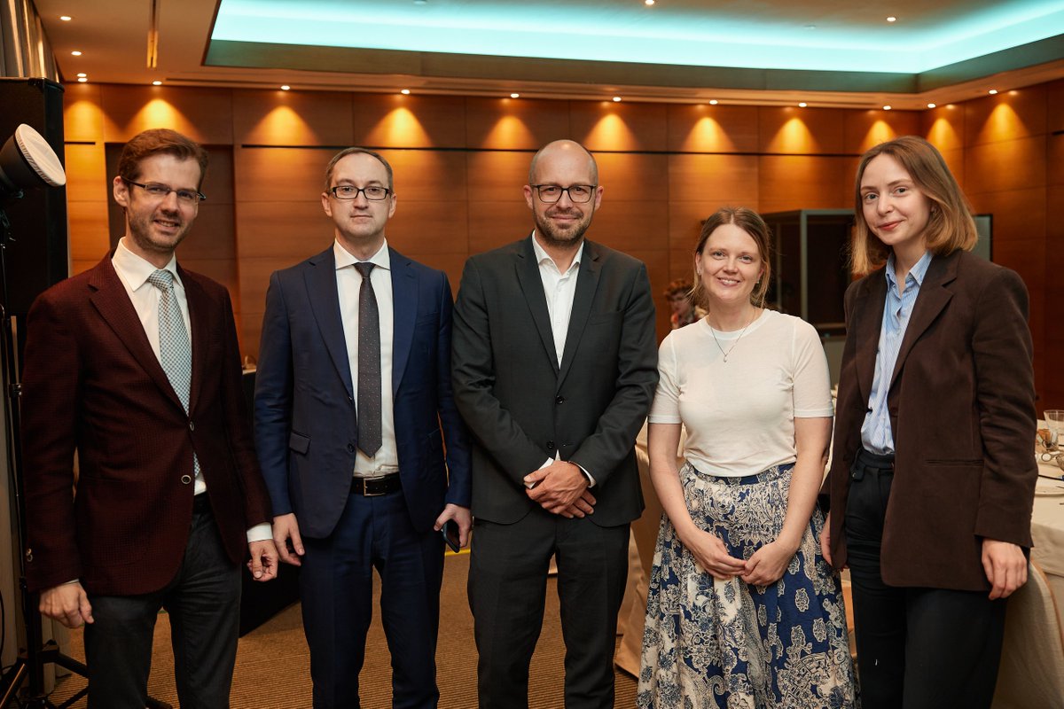 NEC_Ukraine's tweet photo. On July 5, @NEC_Ukraine & @IEP_Berlin hosted the 🇩🇪-🇺🇦 #BreakfastDebate in the scope of project #UATransformationLab on the topic "Before the NATO summit. What to expect?"
Anna John, @GermanyinUA, & @laurachristoph_, @IEP_Berlin welcomed guests 🧵👇 https://t.co/vPXer26RV3