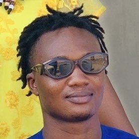 caleepha_him's tweet photo. #NewProfilePic https://t.co/qwMHlrWlXI