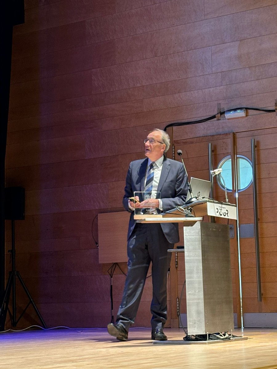 🟣 Congratulations to Prof. José Muñiz for winning the Thomas Oakland Award!
#2024ITCconference