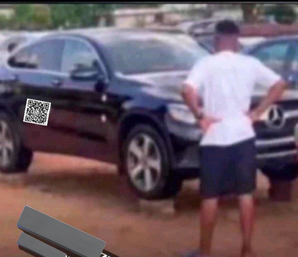 emperor1244's tweet image. Na because of you I no Dey sleep well 🤦🏾