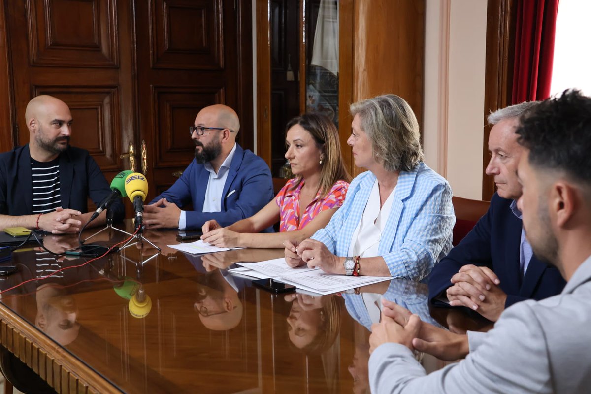 concellodelugo's tweet photo. 💻🌎👏 #LugoTransforma incorpora unha firma tecnolóxica 100% lucense cuxo financiamento posibilitará a súa expansión internacional.
📎 https://t.co/iPhc0l7Sc7
#Lugo #Empresas https://t.co/1ao34I5ycw