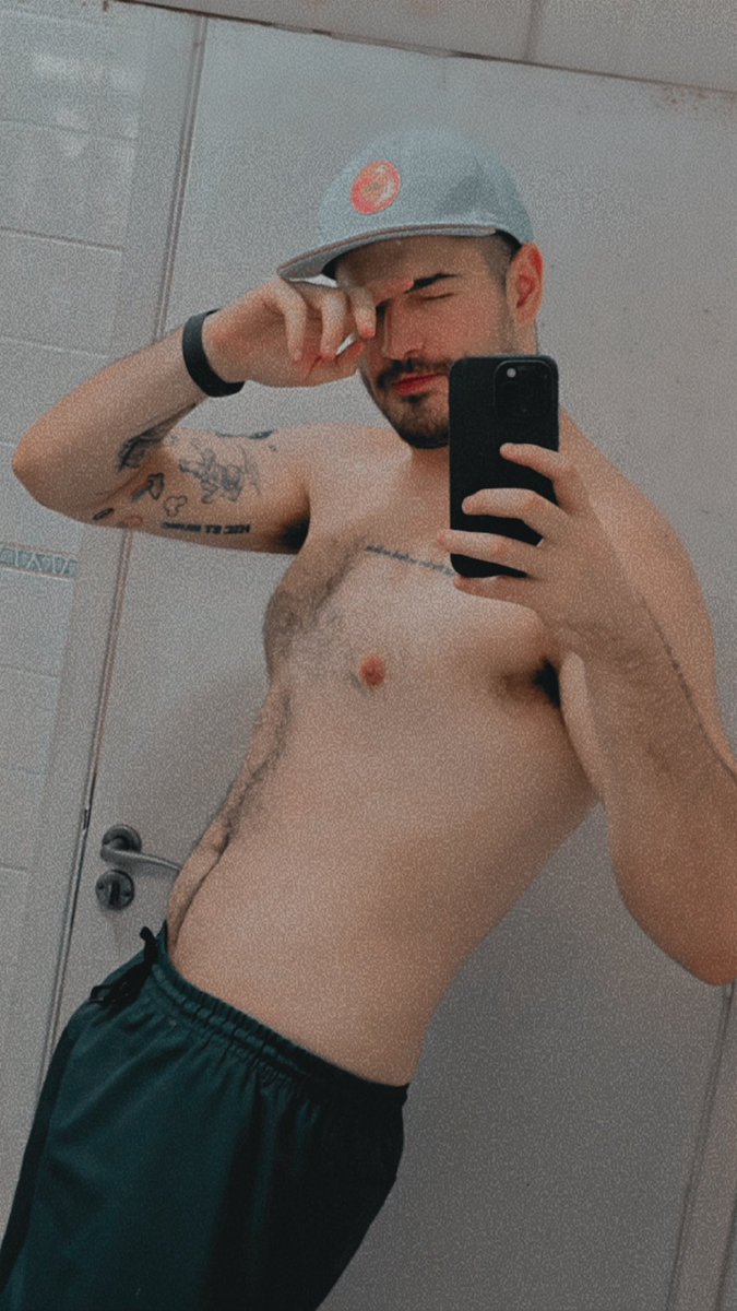 marcus 🍍 tweet media