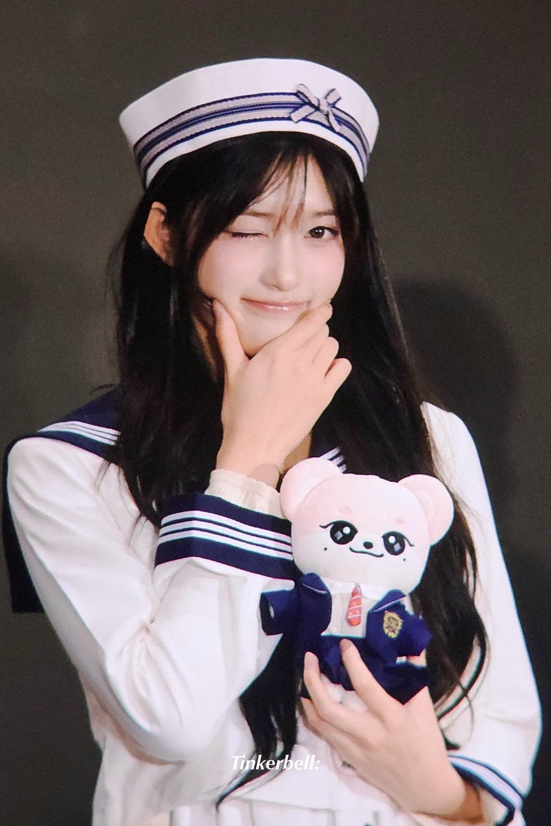 iveiseo0221's tweet photo. 이서랑 내가 준 이랑이  🐯😭😍💖💕 https://t.co/itLtLhoBri
