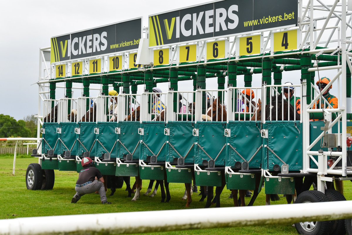 Friday’s racing before we roll into the weekend!

✅ Sandown
✅ Newton abbot
✅ Doncaster
✅ Haydock (EVE)
✅ Beverley (EVE)
✅ Bellewstown (EVE)
✅ Cork (IRE)

🔞 Over 18’s only 
💬 Download the app 
⚠️ T&amp;C apply