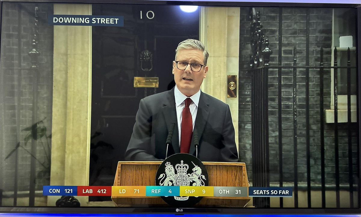 #KierStarmer Has became a UK’s🇬🇧 58th prime minister