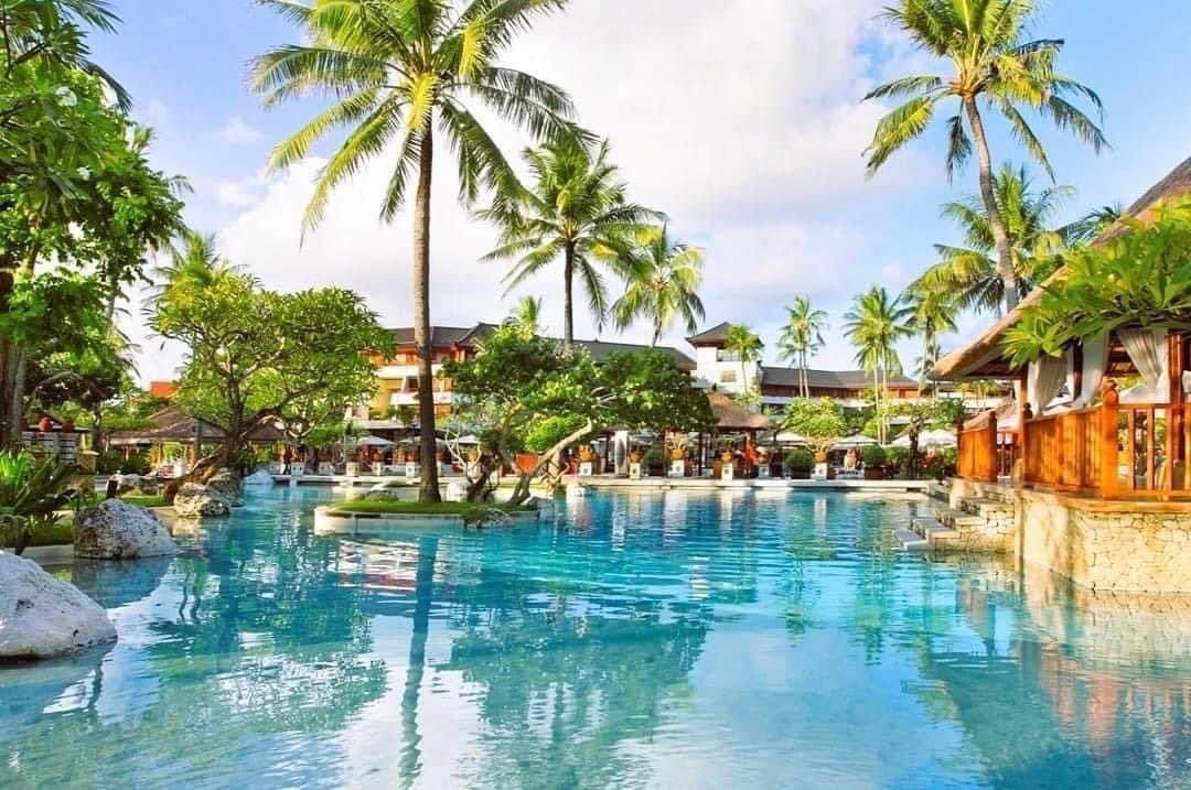 LisaOrme9's tweet photo. 🏖️ Fantastic Offer 🏖️ 
Nusa Dua Beach Hotel, Bali 10 nights fr. £1499pp depart 6 October 2024
This offer includes:
🏨 10 Nights at The Nusa Dua Beach Hotel
🛏️ Deluxe Room
🍳 Breakfast
🚗 Transfers
✈️ Flights from London Heathrow
#holiday#indonesia #bali #nusaduabeachhotel https://t.co/mp3LCr5w6X