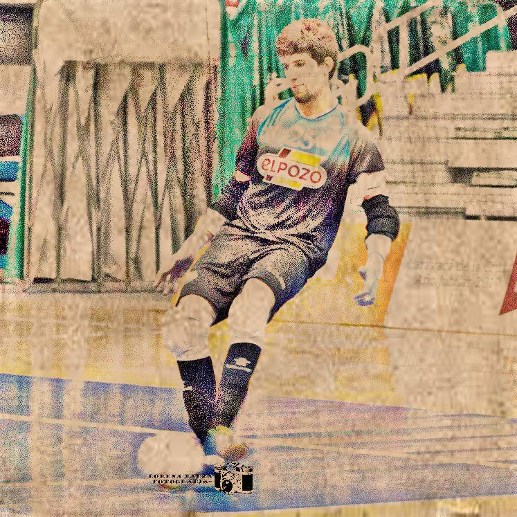 josebae47170450's tweet photo. #lacasadelfutsalmurciano
Este crack de la portería
ahora con fisioterapia senda,
en sus manos éxito asegurado
suerte
@PabloCarbo96
#futsalmur #l3futsal #SomosFutsal #somosffrm #fotografiadeportiva #disfrutalaliga https://t.co/zlQ9yllptt