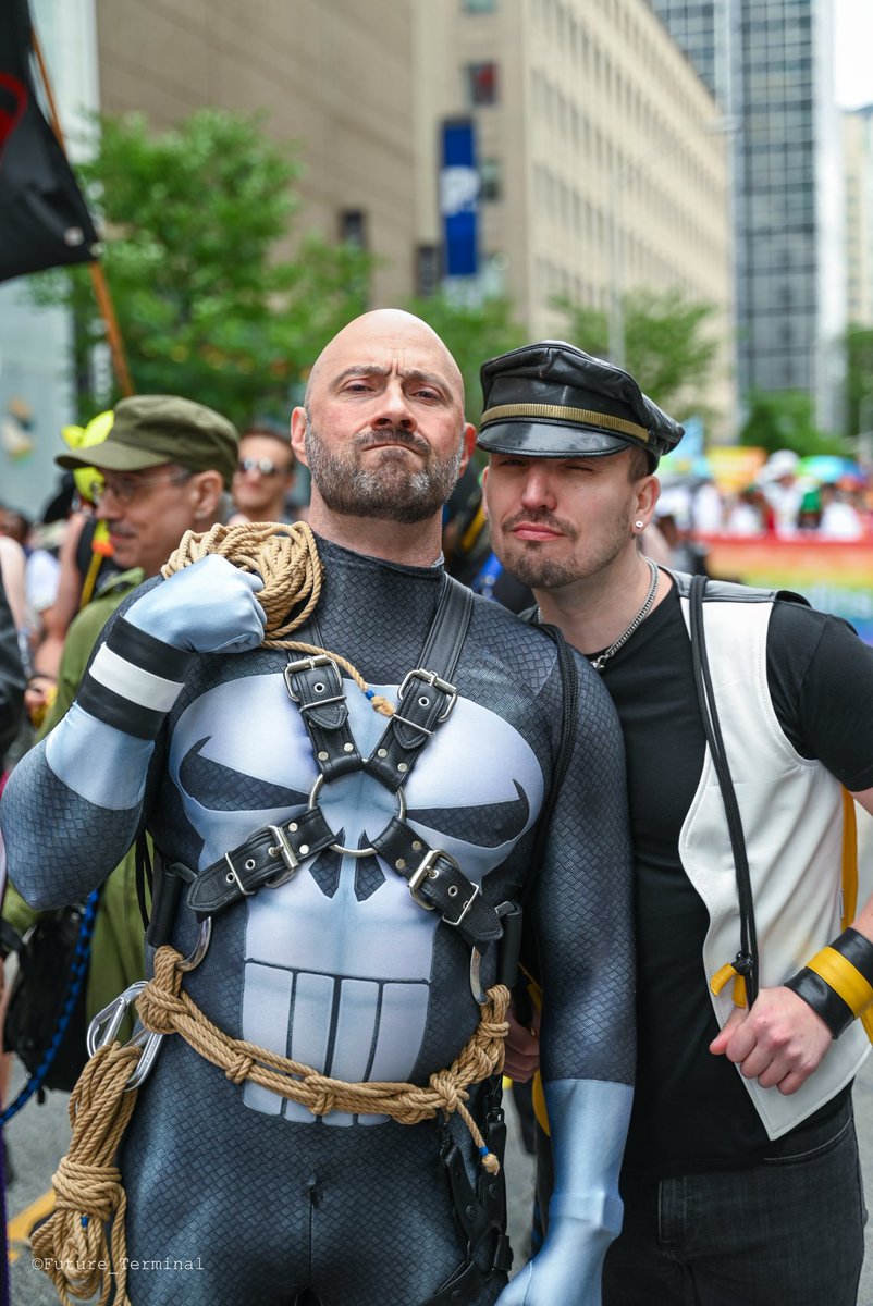 Captain Spandex tweet media