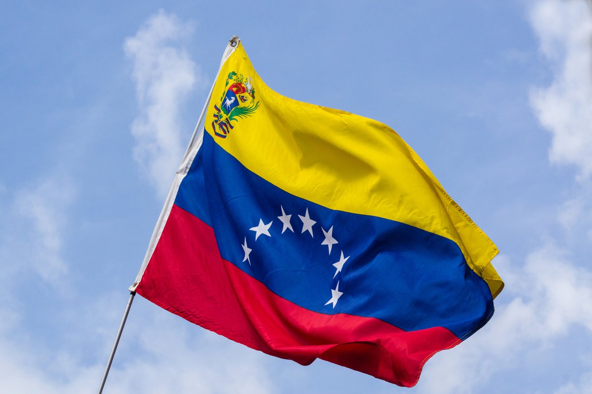NJCUniversity's tweet image. Happy Cinco de Julio, Venezuela's national independence holiday! 🎉 On July 5, we celebrate the anniversary of the 1811 Venezuelan Declaration of Independence, marking the first Spanish colony in South America to declare independence. 🇻🇪 #CincoDeJulio #VenezuelanIndependenceDay