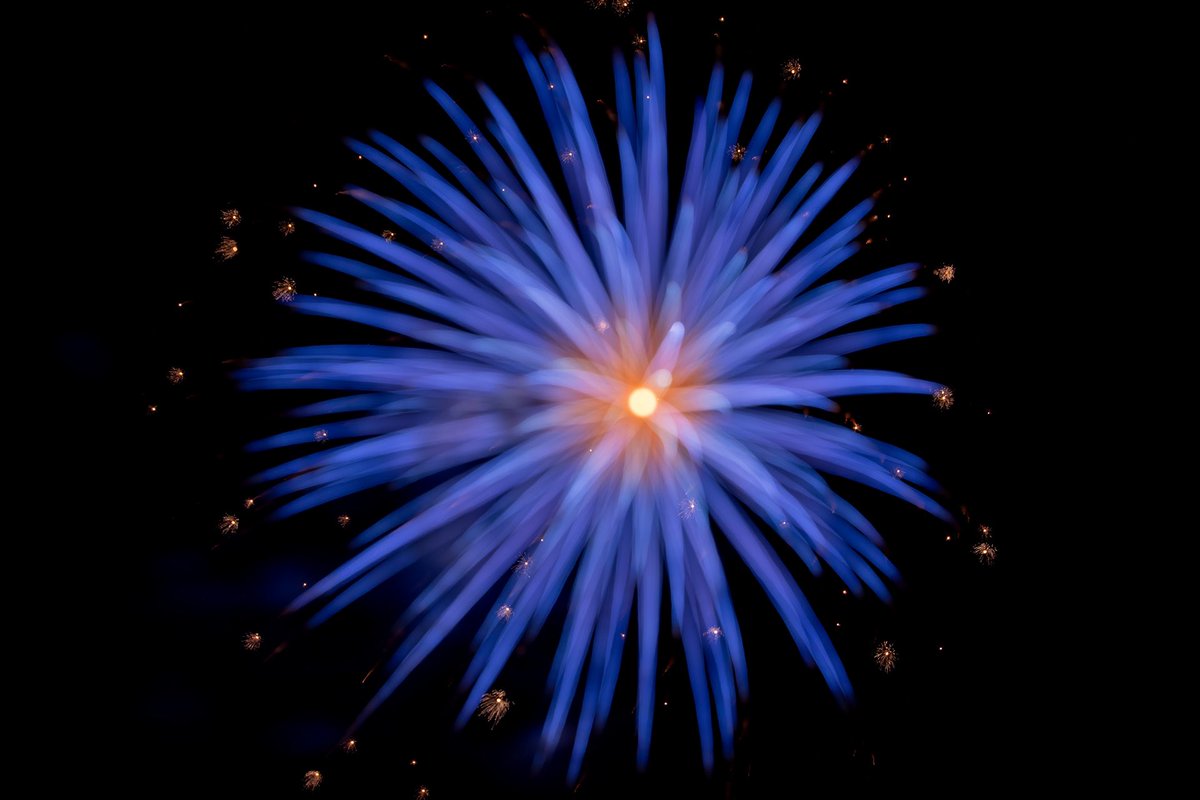 LightPainterJDP's tweet image. Some of my favorite Defocused Fireworks from last night! Hope everyone had a nice 4th of July! 

#fireworks #fireworksphotography #july4th