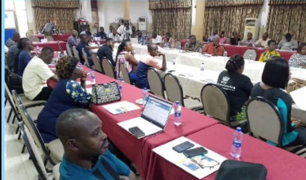 wrcgh_water's tweet image. Ghana Water Resources Commission seeks stakeholder input on new law to prevent water pollution &amp;amp; regulate mining near waterways. Law aims for cleaner water &amp;amp; a sustainable mining sector. #WaterProtection #MiningRegulation