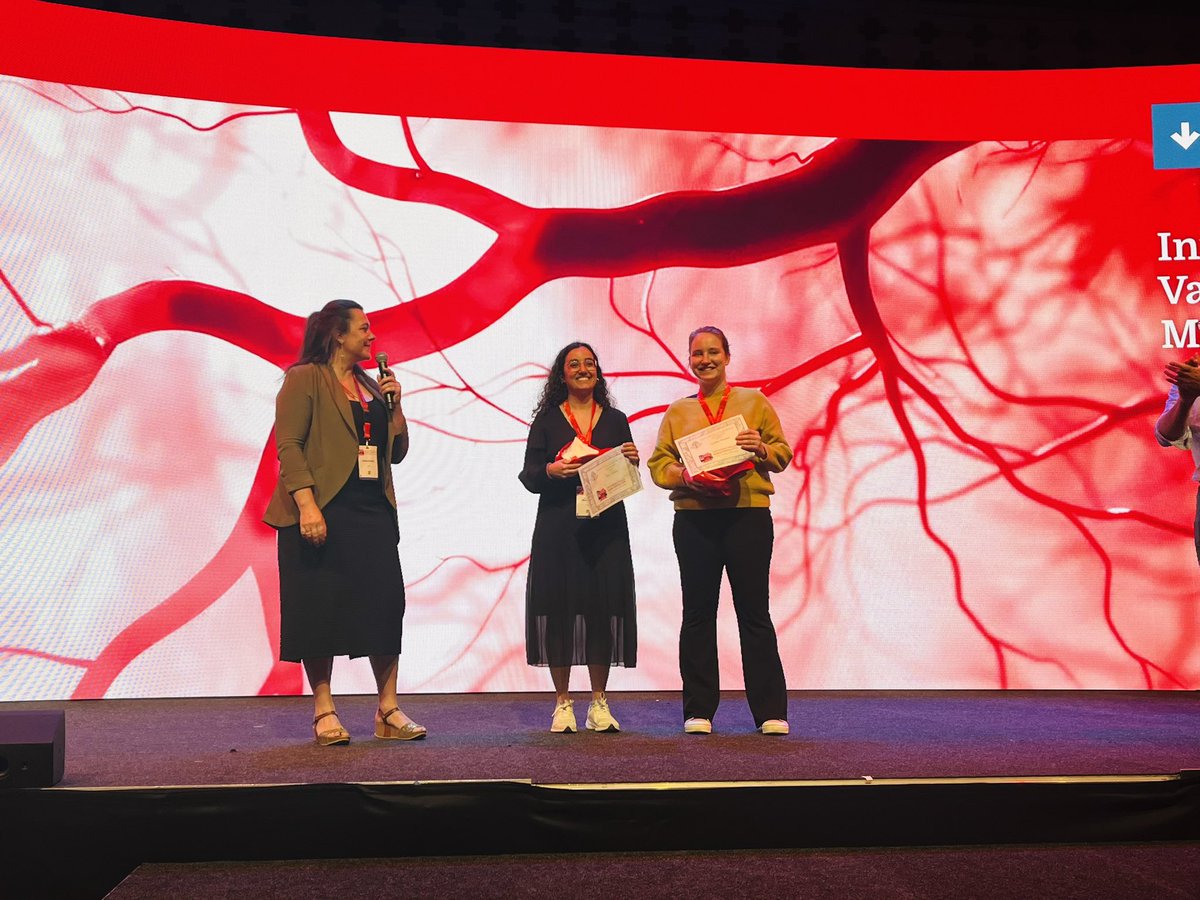 Awards session <a href="/IVBM2024/">IVBM 2024</a> ! Congratulations to Candice Pasquier and Marie Karam, two talented young women ! They got the travel awards from the <a href="/sf_angiogenese/">SFA</a> 🏆