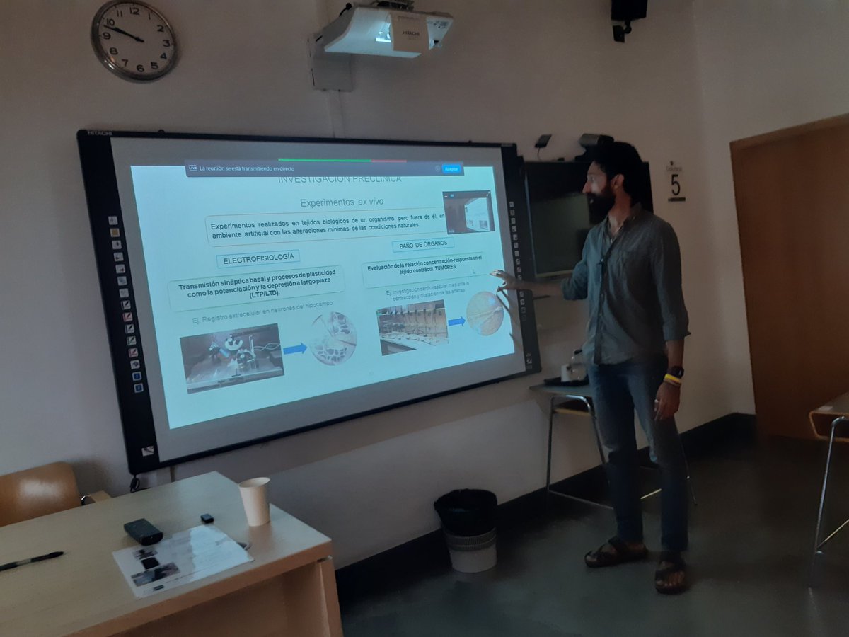 psibiamem's tweet photo. ¡Hemos llegado al final de nuestro curso de verano! El Dr. Shishir Baliyan @UnedCogni ha puesto el broche final hablando de diferentes modelos que se usan en investigación preclínica y clínica ¡Muchísimas gracias a todos! @nuria3355 @UNEDPsicobio @UNED_Psicologia https://t.co/8lXJmJf7Wb