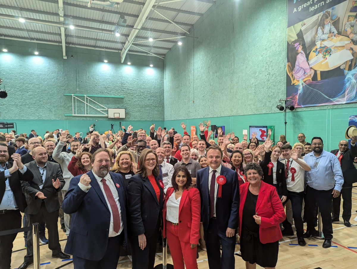 ajpaterson's tweet photo. What. A. Night.
#LabGain #LabGain #LabGain https://t.co/DOSWl9q27h