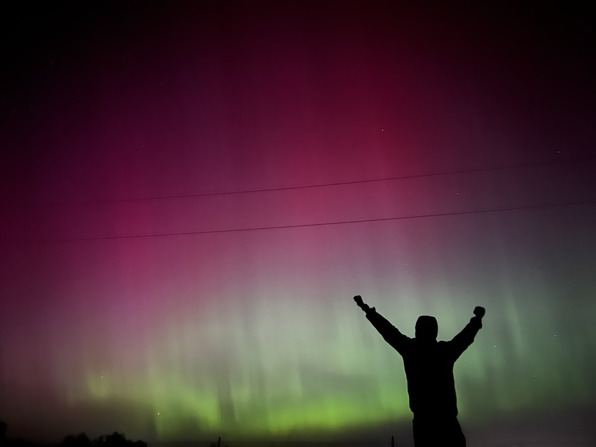 STARNet_Project's tweet image. Jul 11, 2024 01:00 PM us06web.zoom.us/webinar/regist…
Explore the Northern and Southern Lights with NASA@ My Library/STAR Net and Aurorasaurus. Discover aurora science, the Aurorasaurus project, and make aurora chalk art!