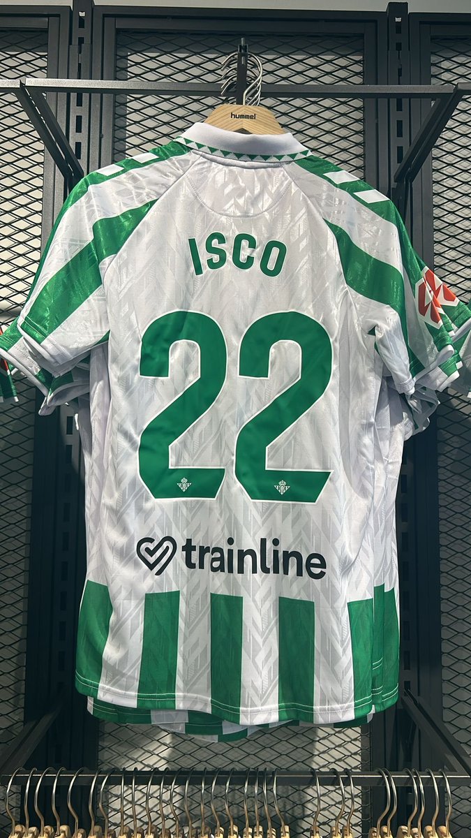 manu_colchon's tweet image. 🚨 SORTEO
Quería agradeceros todo el apoyo que me dais a día en redes.

Gana TOTALMENTE GRATIS la nueva camiseta OFICIAL del #RealBetis.

Con el jugador que quieras a la espalda

- Seguirme en Instagram: instagram.com/manucolchon20/…
- Seguirme en Twitter.
- Dar Retweet.

🏆: 15/08.