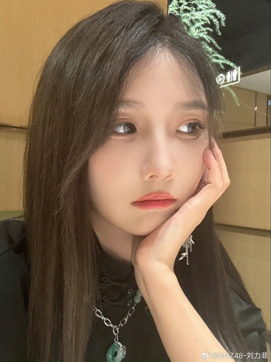 archivellf's tweet image. 240626 || weibo update💌

#LiuLifei #刘力菲 #GNZ48