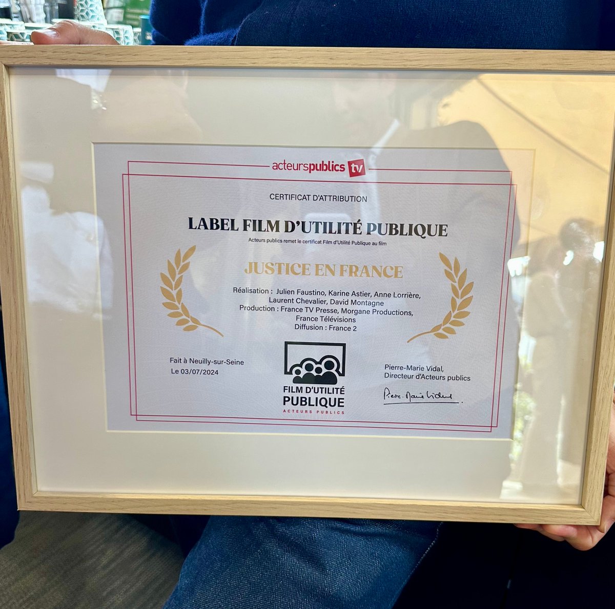 MorganeProd's tweet photo. "Justice en France" a reçu hier soir le "label film d'utilité publique" : merci @acteurspublics !
A voir et revoir sur @FranceTV https://t.co/qHEH1tclaT 
En co-production avec @Francetele 
@Verdeilhan https://t.co/Lgaei8b9za