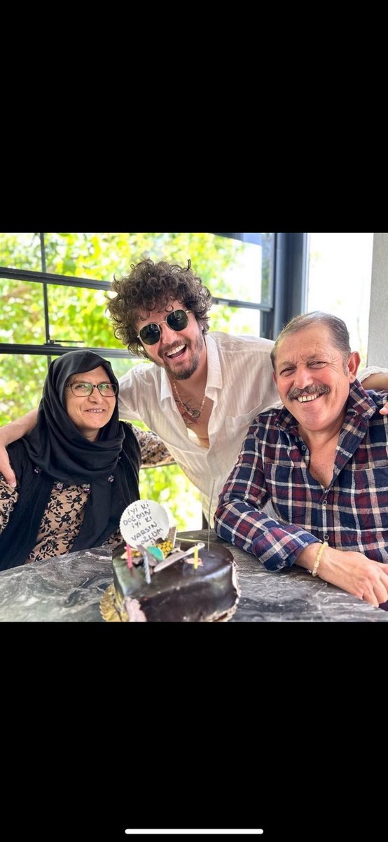 Havişimizz çok üzdün bizi mekanın cennet olsun nurlar içinde uyu 🥺🙏Başımız sağolsun. <a href="/marulkafa0/">MARULKAFA</a>