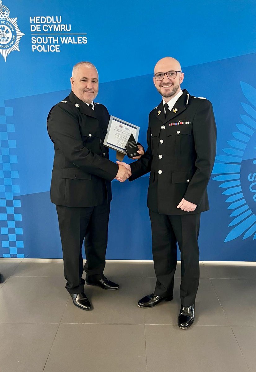 Dale Cartwright tweet media