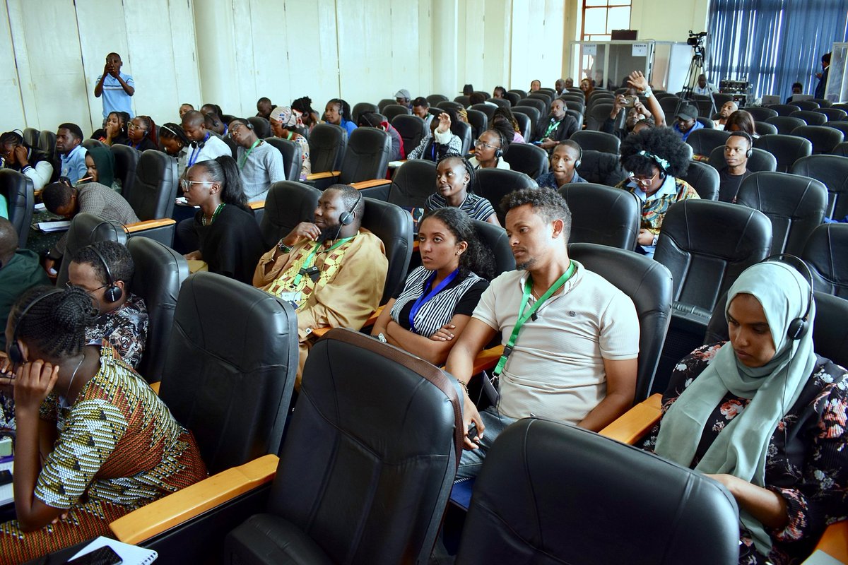 Today’s session led by <a href="/kobiah/">Ann Makena Kobia</a> at #NSSCJ4, brought to light the profound impacts of climate change on mental health. We explored how prolonged exposure to environmental degradation, natural disasters, and climate-related uncertainties can intensify stress...1/2