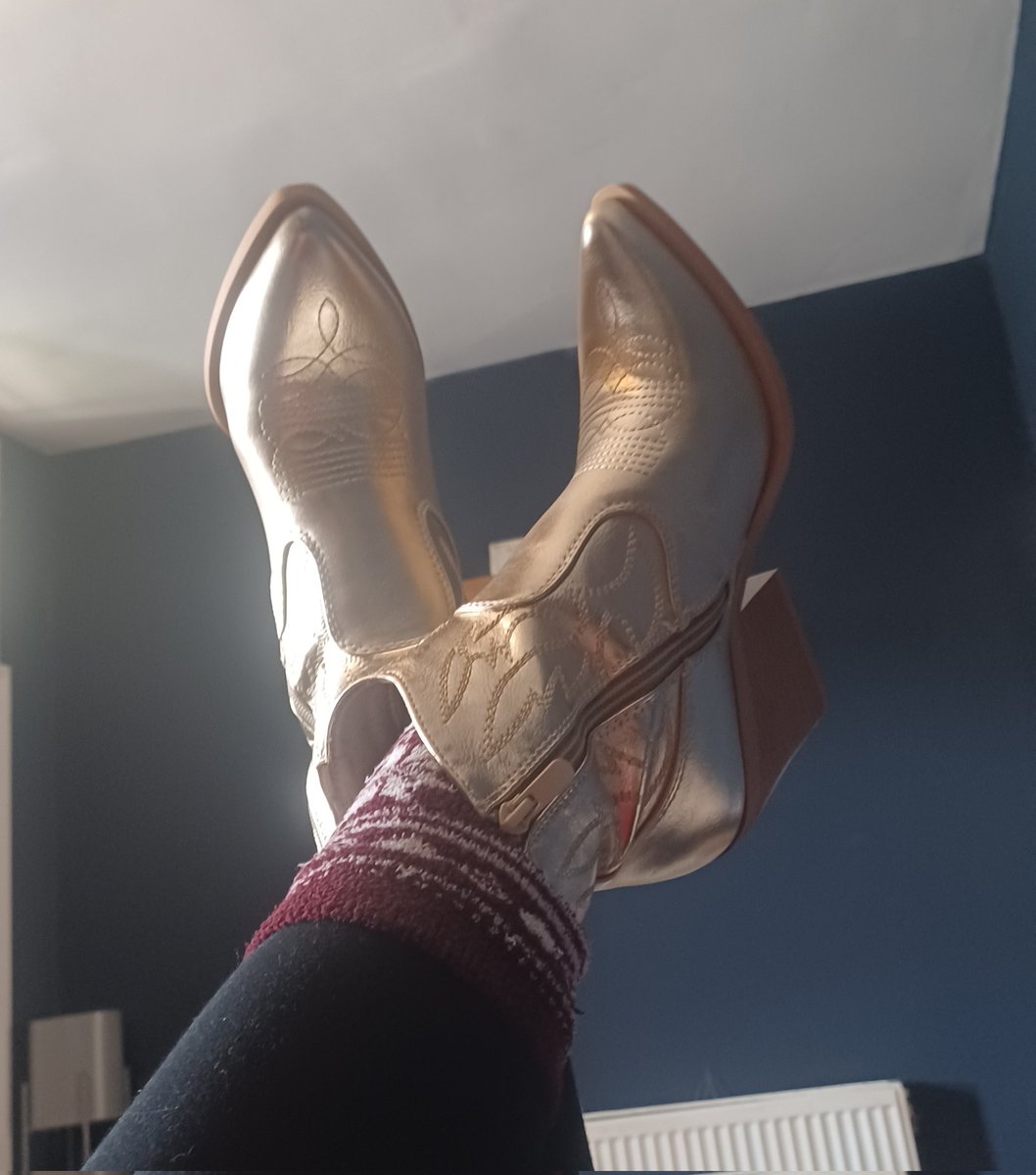 Samara Barnes - Rossendale West & Helmshore tweet media