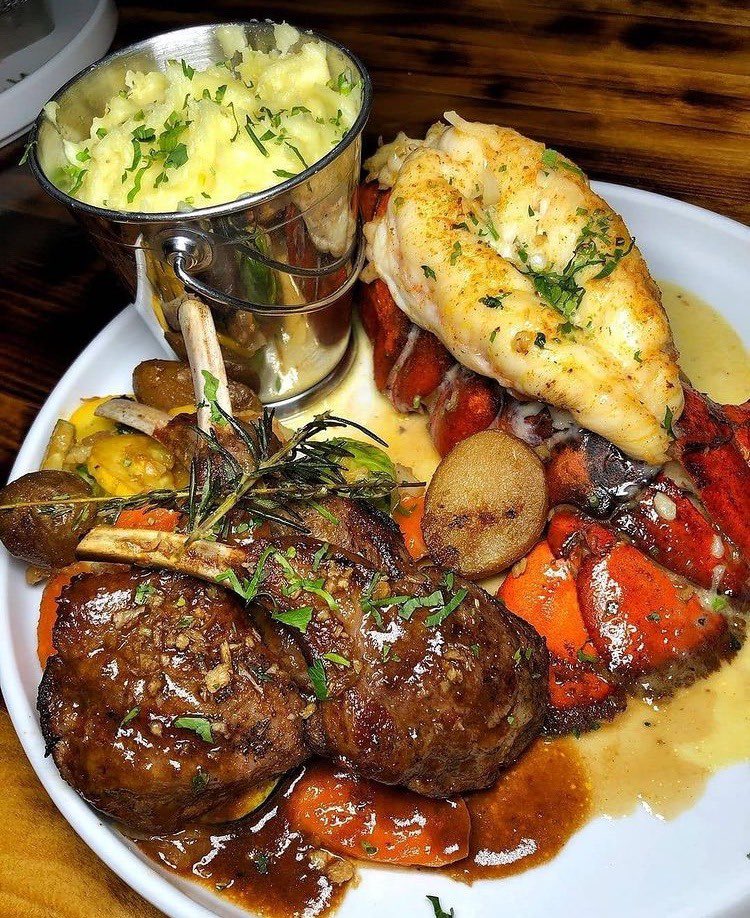 FoodPleaser's tweet photo. Surf &amp; Turf. Eat or pass? https://t.co/sY3UQDxfLN