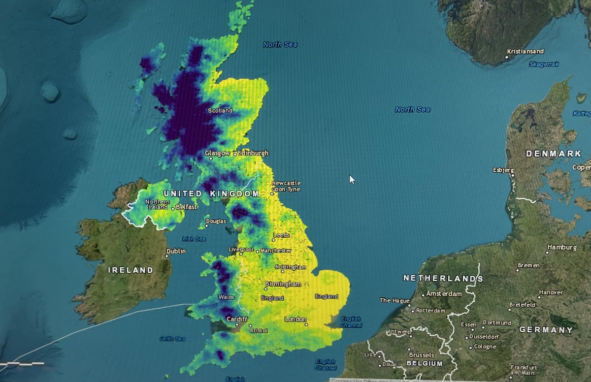 Teaching from the front with GIS today…. Relief rainfall with Y7. Students noticed highest levels of precipitation in the north and west of the UK. We zoomed in and explored specific places that have the highest/lowest levels of precipitation.
